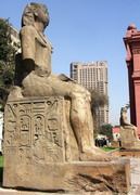 Musée du Caire - Jardins - statue (EG07-1100.jpg)