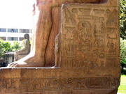 Musée du Caire - Jardins - statue (détail) (EG07-1107.jpg)