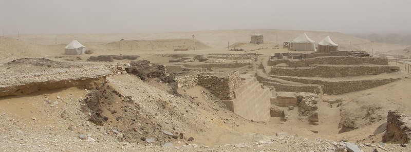 Saqqara - chantier de fouilles près de la chaussée d'Ounas