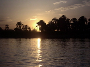 Louxor - coucher de soleil sur le Nil