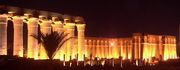 Temple de Louxor by night (EG04-2158.jpg)