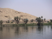 Vue du Nil - entre Edfou et Kom Ombo (EG04-3017.jpg)