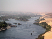 Syène - La première cataracte, vue du mausolée du marabout Qoubbet el-Haoua