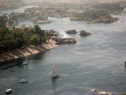 Syène - La première cataracte, vue du mausolée du marabout Qoubbet el-Haoua