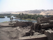 Assouan - île Eléphantine, première cataracte depuis le temple de Khnoum