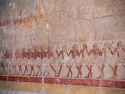 Thèbes ouest - Deir el-Bahari, chapelle hathorique (EG04-4144.jpg)