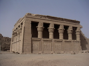 Dendera - mammisi