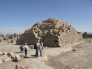 Pyramide d'el Kola (EG07-4065.jpg)
